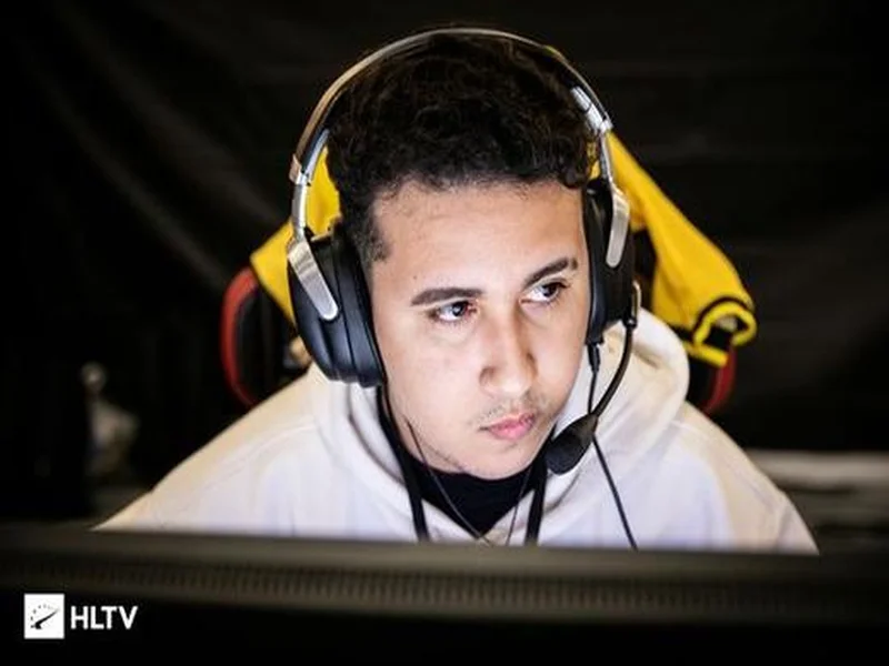 爆料:paiN已签下巴西步枪手piriajr